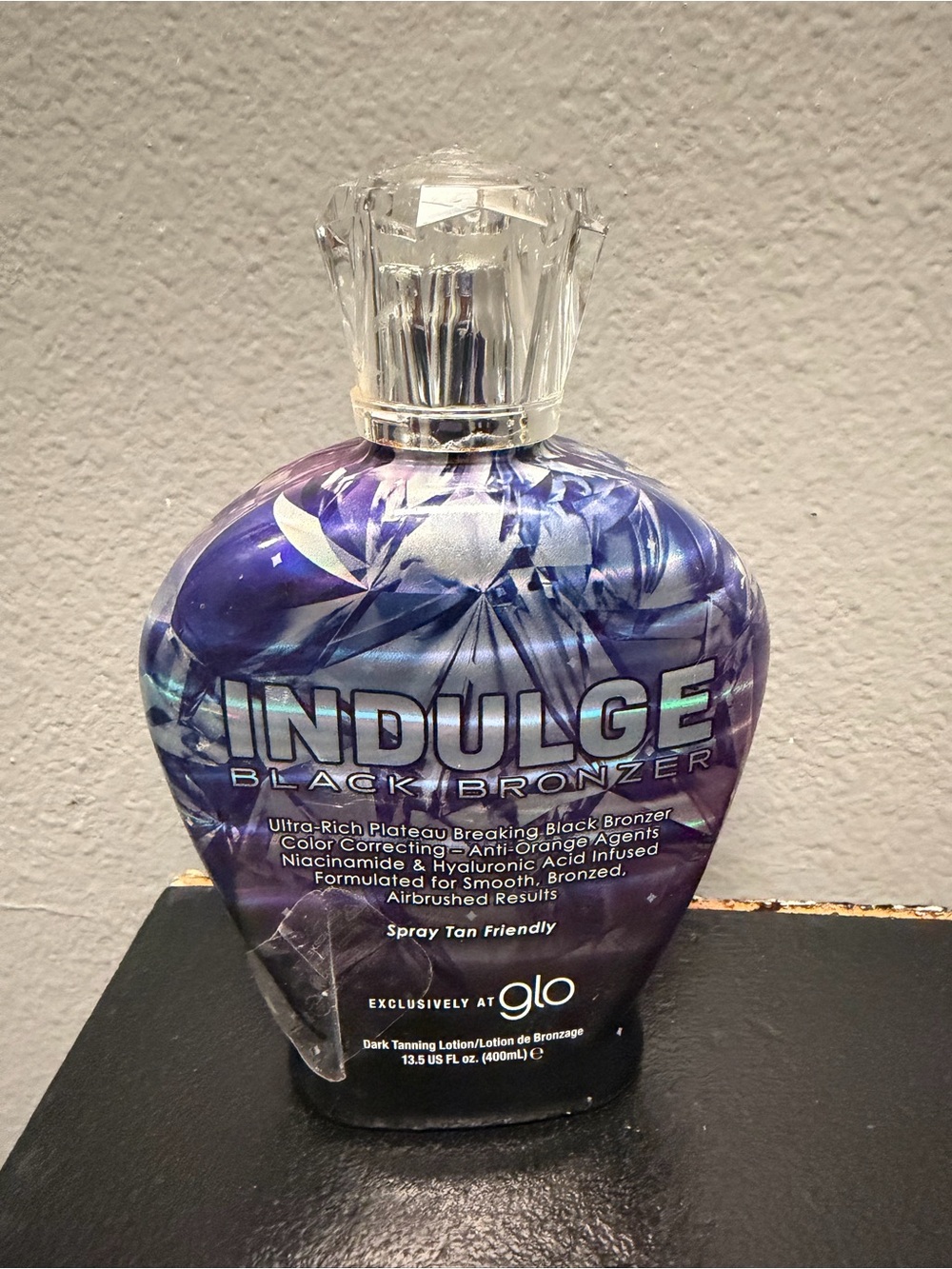 Indulge Black Bronzer Dark Tanning Lotion - Purple originally 80$